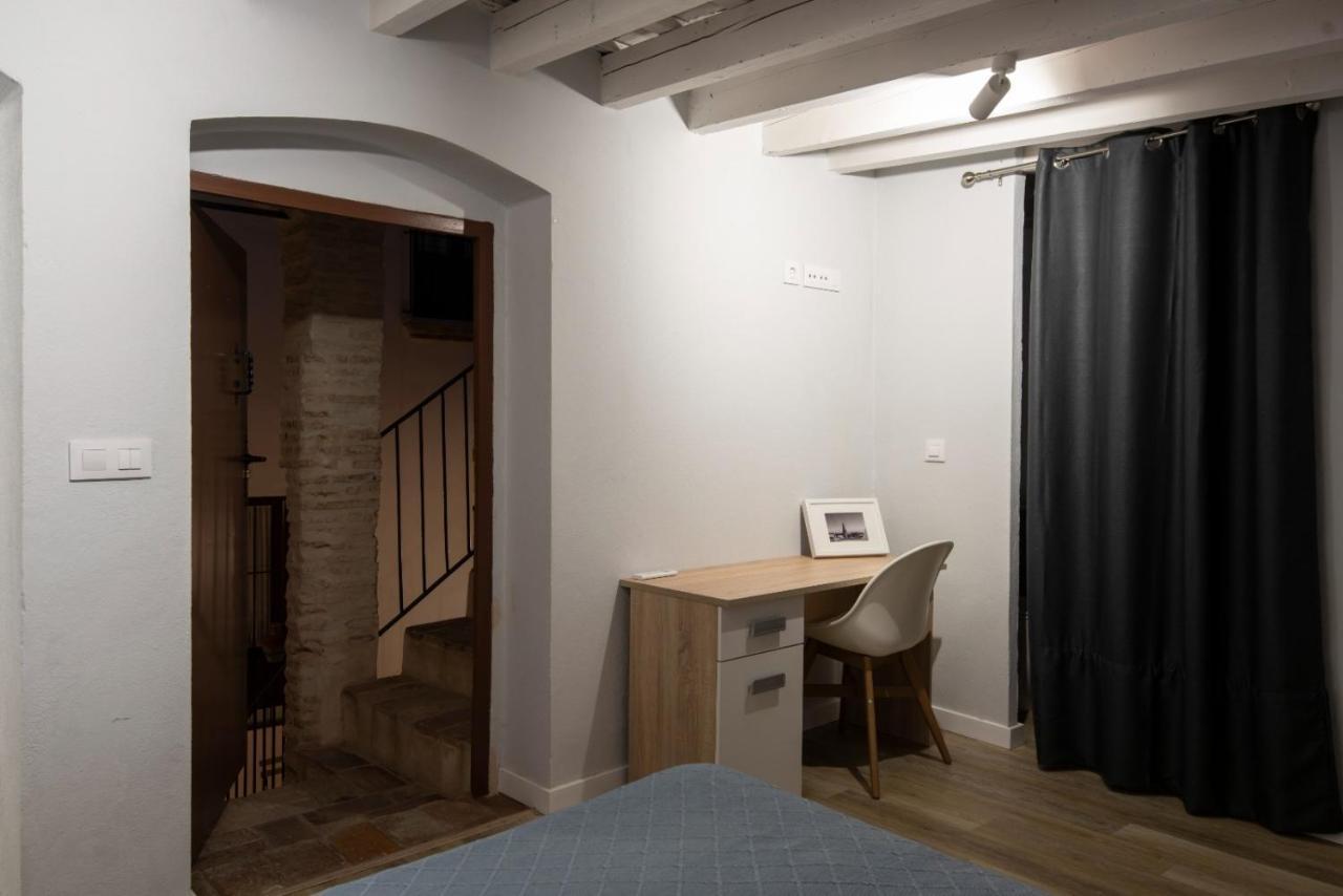 Apartamento La Casa Del Santo カルモナ エクステリア 写真